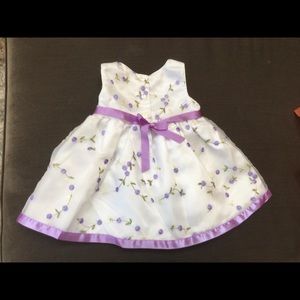 Beautiful spring dress 🌻